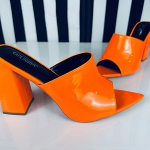Cape Robin | orange patent leather block heel open toe sandals | 9